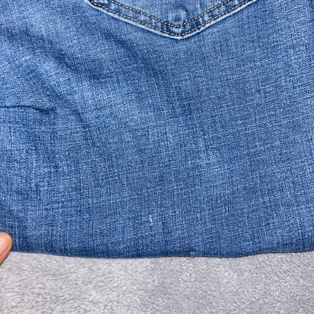 Levi's Women's Blue Boyfriend Jeans - Picture 4 of 5